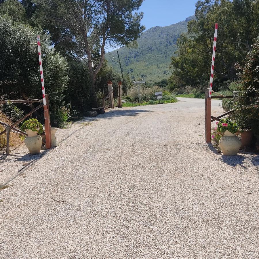 Baglio Cracchiolo Da Tuzzo - Casa Bouganville San Vito Lo Capo Exteriör bild